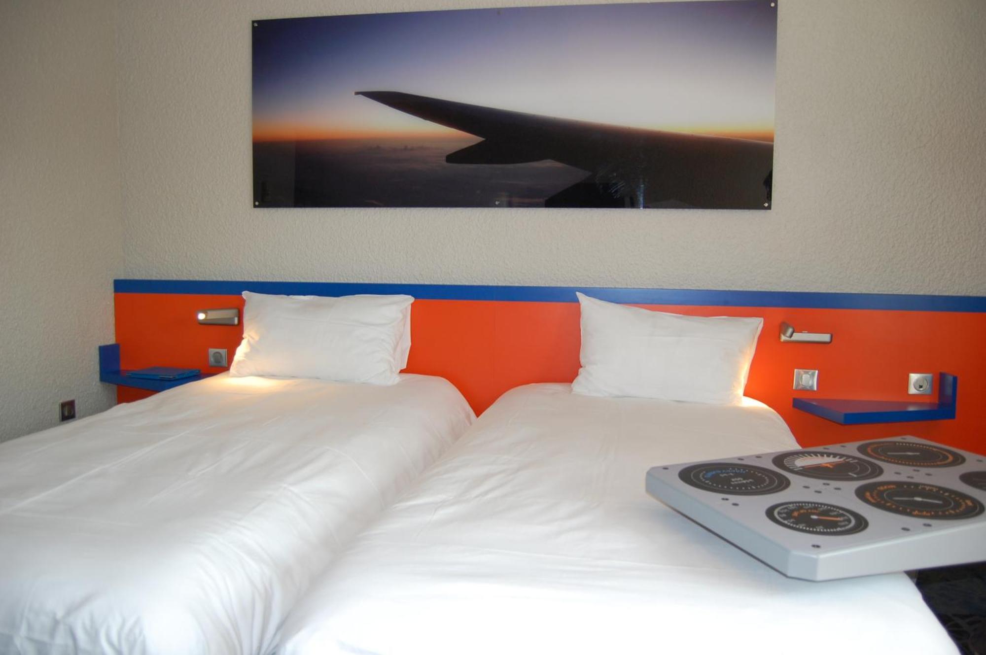 מלון ויטרולה Ibis Styles Marseille Aeroport מראה חיצוני תמונה